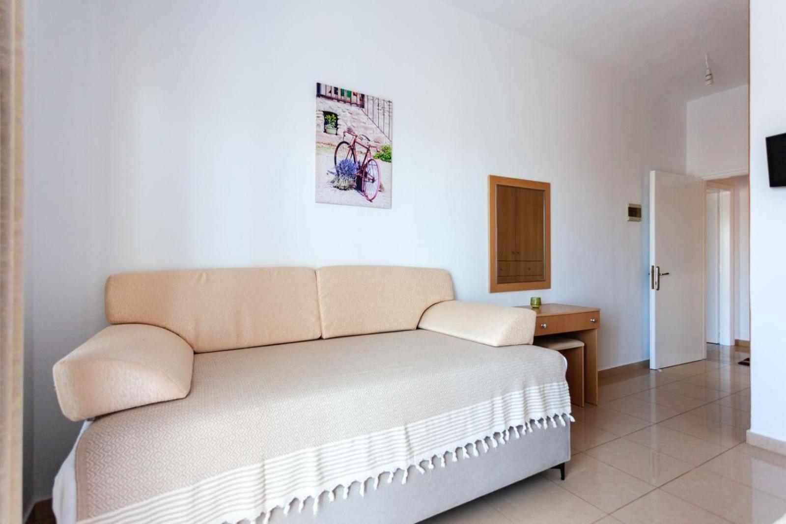 Zacharias Apartments Himare Exterior photo